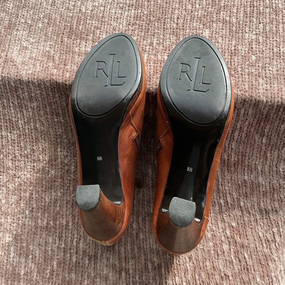 Ankle Boots by Ralph Lauren Size 8
Maleah Brown Leather, Gold Accent - Picture 3 of 5